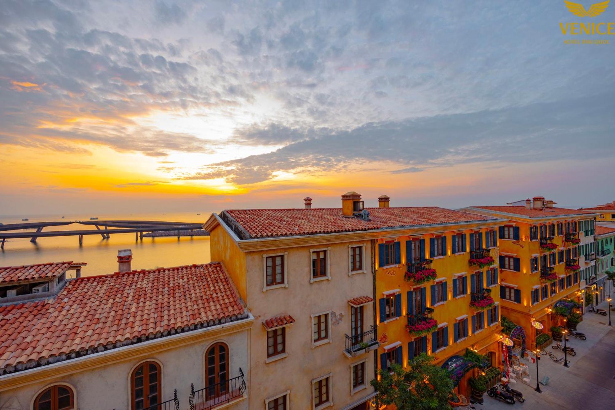 Venice Hotel Phu Quoc - Free Airport Shuttle & Sunset Town Tour Exterior foto